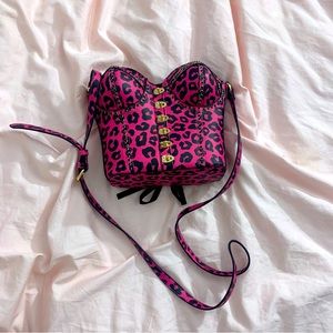 NWOT Kitsch Camp Betsey Johnson Corset Bag